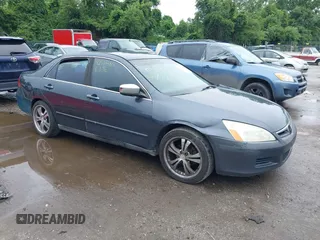 2007 Honda Accord LX z VIN 1HGCM56497A116201, wystawiony jako IAAI lot #42534385 z przebiegiem 300 191 mil mil oraz . Historia ofert i sprzedaży dostępna na DreamBid. Obrazek 1.