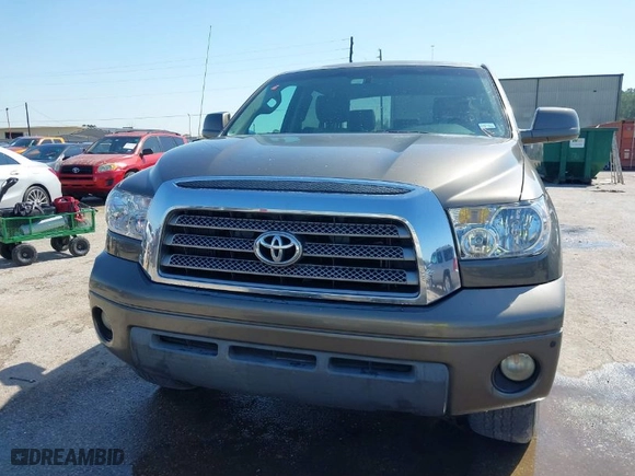 2008 Toyota Tundra LTD with VIN 5TBEV58128S481081, listed as a IAAI auction lot 41863039 with 291,949 mi miles. Bid and sale history available at carsss.com. Image 12.