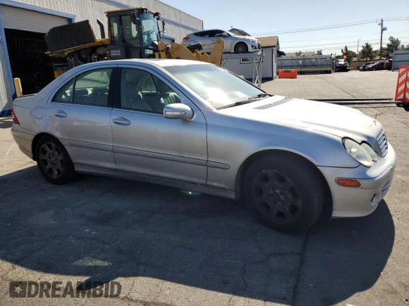2005 Mercedes-Benz C 240 with VIN WDBRF81JX5F645284, listed as a Copart auction lot 55443325 with 133,627 mi miles and Salvage Title. Bid and sale history available at DreamBid. Image 4.