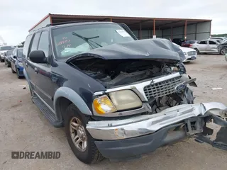 2000 Ford Expedition XLT with VIN 1FMRU15L5YLB27482, listed as a IAAI auction lot 39366976 with 1 mi miles. Bid and sale history available at carsss.com. Image 1.