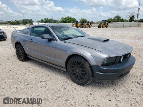 2007 Ford Mustang GT Deluxe with VIN 1ZVFT82HX75230089, listed as a Copart auction lot 61859805 with 209,552 mi miles and Salvage title. Bid and sale history available at DreamBid. Image 4.