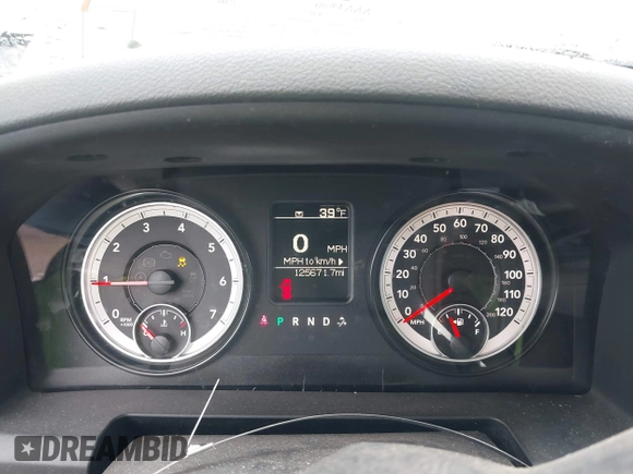 2015 Ram 2500 Tradesman with VIN 3C6LR5AT3FG650199, listed as a IAAI auction lot 41650279 with 125,671 mi miles. Bid and sale history available at carsss.com. Image 7.