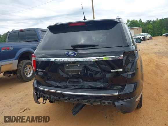 2018 Ford Explorer Limited с VIN 1FM5K7FHXJGB26005, выставлен на аукционе IAAI как лот 42303369 с пробегом 73 054 миль миль и . История ставок и продаж доступна на DreamBid. Изображение 16.