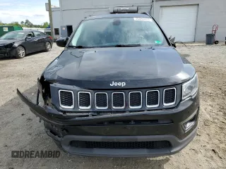 2018 Jeep Compass Latitude с VIN 3C4NJDBB0JT103397, выставлен на аукционе Copart как лот 56085475 с пробегом 108 509 миль миль и Списание • Salvage title. История ставок и продаж доступна на DreamBid. Изображение 5.