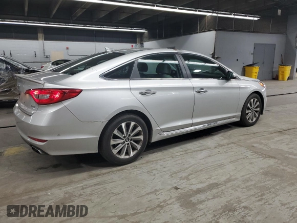 2015 Hyundai Sonata Limited with VIN 5NPE34AF2FH040714, listed as a Copart auction lot 55464585 with 162,231 mi miles and Clean Title. Bid and sale history available at carsss.com. Image 3.