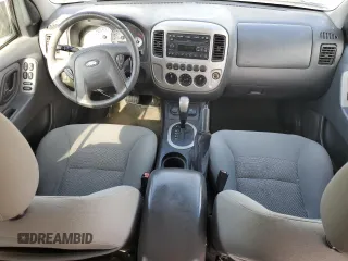 2006 Ford Escape Hybrid with VIN 1FMCU95H56KB21880, listed as a Copart auction lot 52235915 with 217,628 mi miles and Clean title. Bid and sale history available at DreamBid. Image 8.