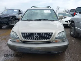 1999 Lexus RX 300 Luxury SUV with VIN JT6HF10U8X0094835, listed as a IAAI auction lot 41889712 with 119,783 mi miles. Bid and sale history available at carsss.com. Image 13.