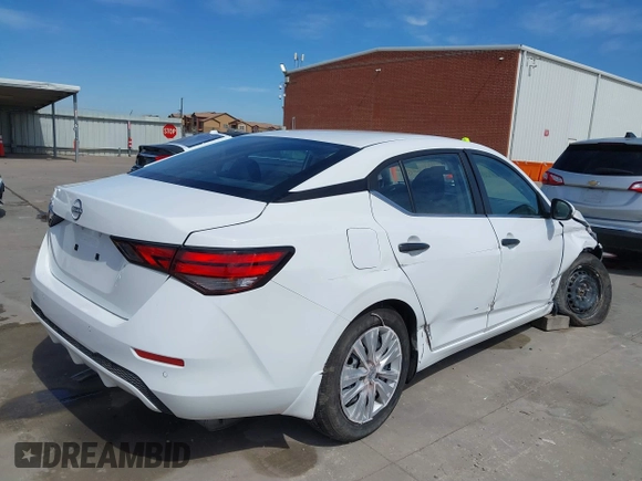 2025 Nissan Sentra S with VIN 3N1AB8BV5SY206433, listed as a IAAI auction lot 41790895 with 952 mi miles and . Bid and sale history available at DreamBid. Image 4.