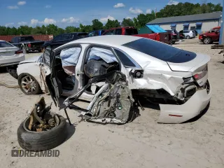 2013 Lincoln MKZ z VIN 3LN6L2GK2DR823745, wystawiony jako Copart lot #54887275 z przebiegiem 163 267 mil mil oraz Szkoda całkowita • Salvage title. Historia ofert i sprzedaży dostępna na DreamBid. Obrazek 2.