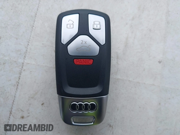 2025 Audi Q5 Premium with VIN WA1ABAFY9S2045618, listed as a IAAI auction lot 42279469 with 3,024 mi miles and . Bid and sale history available at DreamBid. Image 11.