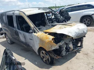 2015 Ram ProMaster City Cargo Tradesman SLT z VIN ZFBERFBT8F6A83887, wystawiony jako IAAI lot #42224345 z przebiegiem Nie podano mil oraz . Historia ofert i sprzedaży dostępna na DreamBid. Obrazek 1.