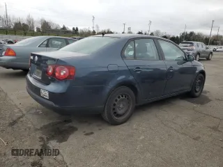 2010 Volkswagen Jetta S z VIN 3VWJX7AJ7AM027269, wystawiony jako Copart lot #60443375 z przebiegiem Nie podano mil oraz Szkoda całkowita • Salvage title. Historia ofert i sprzedaży dostępna na DreamBid. Obrazek 3.