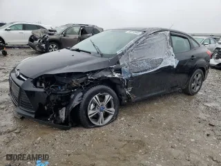 2014 Ford Focus SE with VIN 1FADP3F23EL125495, listed as a Copart auction lot 45010985 with 0 mi miles and Salvage Title. Bid and sale history available at carsss.com. Image 1.