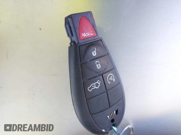 2016 Jeep Cherokee Latitude with VIN 1C4PJMCBXGW118161, listed as a IAAI auction lot 41686583 with 183,431 mi miles. Bid and sale history available at carsss.com. Image 11.