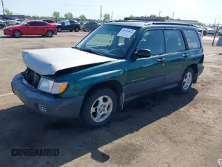 2001 Subaru Forester L with VIN JF1SF63561G719978, listed as a IAAI auction lot 41993814 with 208,781 mi miles. Bid and sale history available at carsss.com. Image 17.