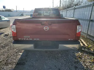 2017 Nissan Titan with VIN 1N6BA1R97HN520169, listed as a Copart auction lot 82783774 with 203,684 mi miles and Salvage title. Bid and sale history available at DreamBid. Image 6.