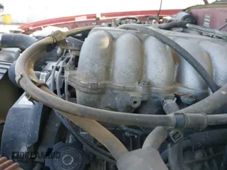 2002 Toyota Tacoma PreRunner z VIN 5TEGN92N32Z013468, wystawiony jako IAAI lot #42610194 z przebiegiem 309 355 mil mil oraz . Historia ofert i sprzedaży dostępna na DreamBid. Obrazek 18.