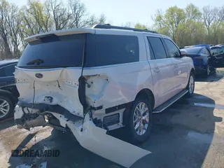 2020 Ford Expedition Max XLT z VIN 1FMJK1JT9LEA76235, wystawiony jako IAAI lot #41972476 z przebiegiem 161 436 mil mil oraz . Historia ofert i sprzedaży dostępna na DreamBid. Obrazek 4.