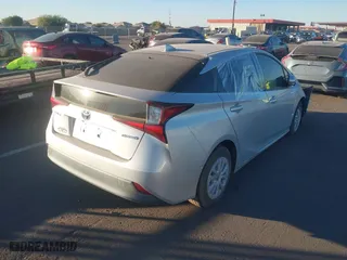 2019 Toyota Prius L Eco with VIN JTDKARFU3K3090363, listed as a IAAI auction lot 40858003 with 22,405 mi miles. Bid and sale history available at carsss.com. Image 4.
