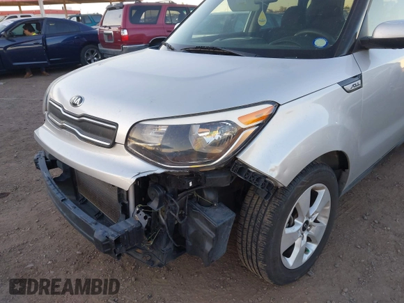 2017 Kia Soul with VIN KNDJN2A24H7474487, listed as a IAAI auction lot 41888815 with 119,105 mi miles. Bid and sale history available at carsss.com. Image 6.