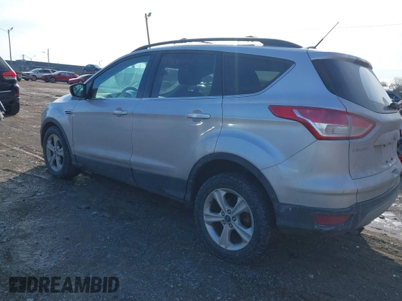 2013 Ford Escape SE with VIN 1FMCU9G98DUD51808, listed as a IAAI auction lot 41527022 with 141,471 mi miles. Bid and sale history available at carsss.com. Image 3.