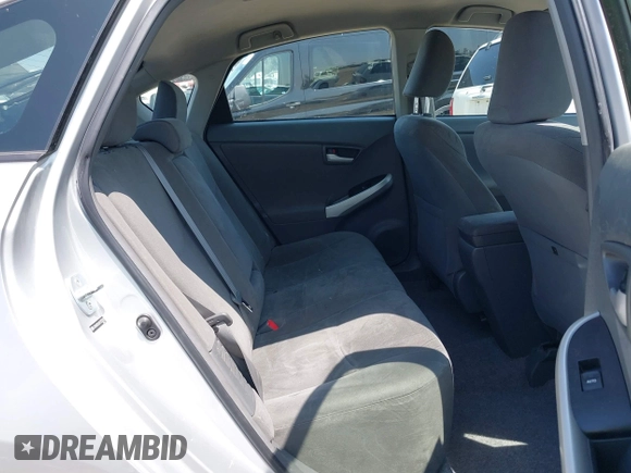 2011 Toyota Prius I z VIN JTDKN3DU6B1375252, wystawiony jako IAAI lot #42180634 z przebiegiem 132 325 mil mil oraz . Historia ofert i sprzedaży dostępna na DreamBid. Obrazek 8.