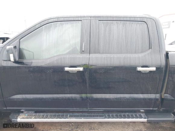 2021 Ford F-150 XL with VIN 1FTFW1E59MFC30173, listed as a IAAI auction lot 41445639 with 176,857 mi miles. Bid and sale history available at carsss.com. Image 14.