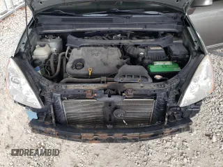 2009 Kia Rondo LX with VIN KNAFG526297252855, listed as a Copart auction lot 84956504 with 83,351 mi miles and Salvage Title. Bid and sale history available at carsss.com. Image 11.