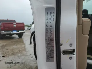 2020 Jeep Cherokee Latitude z VIN 1C4PJLCB8LD525489, wystawiony jako Copart lot #59251205 z przebiegiem 60 046 mil mil oraz Szkoda całkowita • Salvage title. Historia ofert i sprzedaży dostępna na DreamBid. Obrazek 13.
