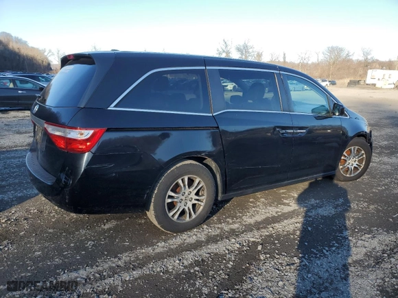 2013 Honda Odyssey EX-L with VIN 5FNRL5H60DB082386, listed as a Copart auction lot 48262115 with 260,459 mi miles and Clean Title. Bid and sale history available at carsss.com. Image 3.