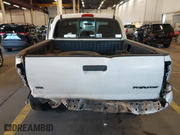 2011 Toyota Tacoma PreRunner with VIN 3TMJU4GN9BM112376, listed as a IAAI auction lot 40884050 with 120,321 mi miles and . Bid and sale history available at DreamBid. Image 17.