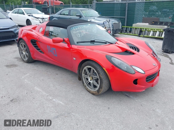 2005 Lotus Elise z VIN SCCPC11155HL31960, wystawiony jako IAAI lot #42274316 z przebiegiem 97 679 mil mil oraz . Historia ofert i sprzedaży dostępna na DreamBid. Obrazek 1.