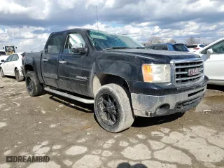 2012 GMC Sierra 1500 SLE with VIN 3GTP2VE78CG224581, listed as a Copart auction lot 46587475 with 131,403 mi miles and Salvage Title. Bid and sale history available at carsss.com. Image 4.
