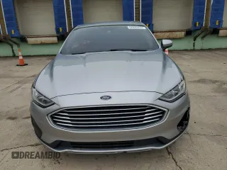 2020 Ford Fusion SE with VIN 3FA6P0HD3LR180422, listed as a Copart auction lot 52022875 with 41,981 mi miles and Clean Title. Bid and sale history available at DreamBid. Image 5.
