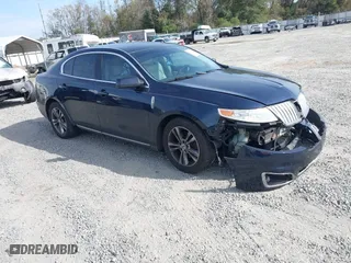 2009 Lincoln MKS with VIN 1LNHM93R29G627045, listed as a IAAI auction lot 40911745 with 199,990 mi miles. Bid and sale history available at carsss.com. Image 1.