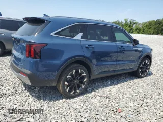 2025 Kia Sorento EX z VIN 5XYRH4JF1SG315168, wystawiony jako Copart lot #59580735 z przebiegiem Nie podano mil oraz Szkoda całkowita • Salvage title. Historia ofert i sprzedaży dostępna na DreamBid. Obrazek 3.
