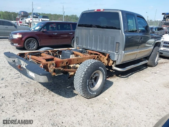 2001 Chevrolet Silverado 1500 LS with VIN 1GCEK19T91E248237, listed as a IAAI auction lot 41915406 with 1 mi miles. Bid and sale history available at carsss.com. Image 4.