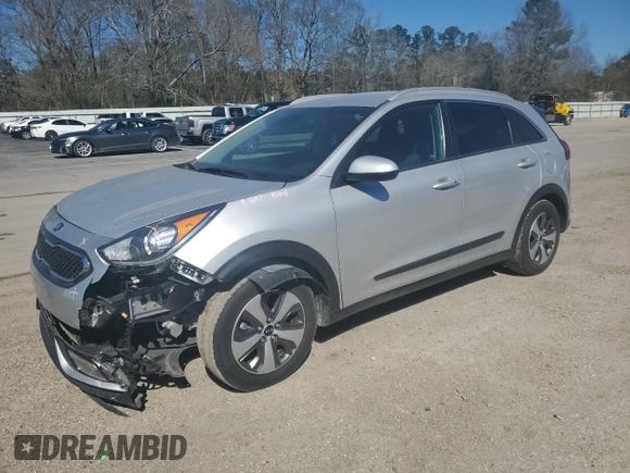 2018 Kia Niro LX with VIN KNDCB3LCXJ5207496, listed as a Copart auction lot 45039395 with 33,659 mi miles and Salvage Title. Bid and sale history available at carsss.com. Image 1.