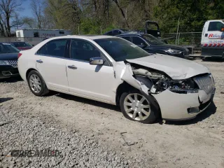2011 Lincoln MKZ z VIN 3LNHL2GC9BR754678, wystawiony jako Copart lot #54909615 z przebiegiem 102 863 mil mil oraz Szkoda całkowita • Salvage title. Historia ofert i sprzedaży dostępna na DreamBid. Obrazek 4.