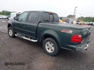 2003 Ford F-150 XLT с VIN 1FTRW08L53KB05534, выставлен на аукционе IAAI как лот 42542400 с пробегом 190 960 миль миль и . История ставок и продаж доступна на DreamBid. Изображение 3.