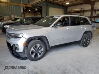 2024 Jeep Grand Cherokee with VIN 1C4RJYB65RC133675, listed as a Copart auction lot 60550065 with 51,137 mi miles and Clean title. Bid and sale history available at DreamBid. Image 1.