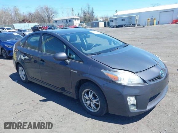 2010 Toyota Prius II with VIN JTDKN3DU9A0099105, listed as a IAAI auction lot 42059187 with 200,718 mi miles. Bid and sale history available at carsss.com. Image 1.