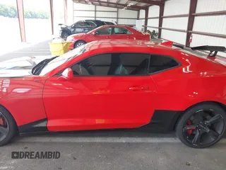 2016 Chevrolet Camaro 2SS with VIN 1G1FH1R73G0144024, listed as a IAAI auction lot 42559113 with 87,978 mi miles and . Bid and sale history available at DreamBid. Image 14.