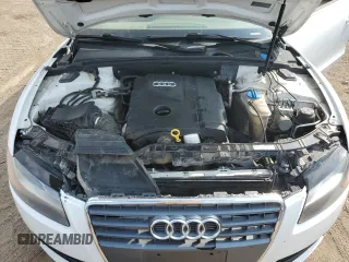 2011 Audi A5 Premium Plus z VIN WAULFAFR8BA030641, wystawiony jako Copart lot #70596914 z przebiegiem 115 081 mil mil oraz Szkoda całkowita • Salvage title. Historia ofert i sprzedaży dostępna na DreamBid. Obrazek 11.