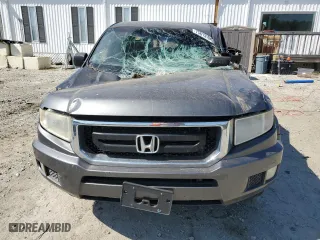 2010 Honda Ridgeline RT with VIN 5FPYK1F27AB011602, listed as a Copart auction lot 75613104 with 172,028 mi miles and Salvage Title. Bid and sale history available at carsss.com. Image 5.