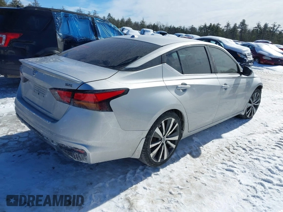 2019 Nissan Altima 2.5 SR with VIN 1N4BL4CV0KC120287, listed as a IAAI auction lot 41580295 with 103,339 mi miles. Bid and sale history available at carsss.com. Image 4.