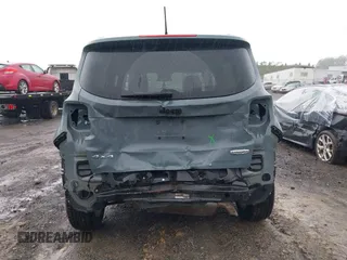 2017 Jeep Renegade Latitude with VIN ZACCJBBB9HPF65471, listed as a IAAI auction lot 42232204 with 61,579 mi miles and . Bid and sale history available at DreamBid. Image 16.