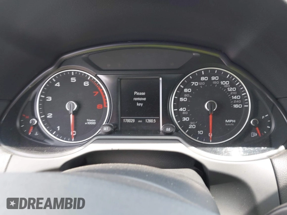 2014 Audi Q5 Premium Plus z VIN WA1DGAFP4EA130611, wystawiony jako IAAI lot #42822279 z przebiegiem 178 029 mil mil oraz . Historia ofert i sprzedaży dostępna na DreamBid. Obrazek 7.