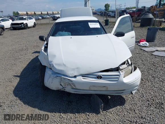 1999 Toyota Camry LE z VIN 4T1BG22K0XU862535, wystawiony jako IAAI lot #42116856 z przebiegiem 186 094 mil mil oraz . Historia ofert i sprzedaży dostępna na DreamBid. Obrazek 6.