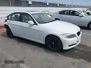 2011 BMW 3 Series 328i with VIN WBAPH5G52BNN59025, listed as a IAAI auction lot 42374114 with 67,423 mi miles and . Bid and sale history available at DreamBid. Image 1.